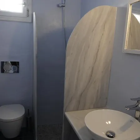 Andriani's Gæstehus 2*